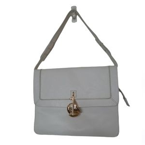 ⛵️Vintage Juicy Couture - White Leather Shoulder Bag w/ Gold Sail Boat Accent